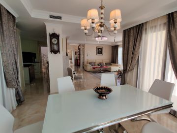 https://cdn.resales-online.com/public/87eii68kgm/properties/qbsogmbxdefdahs/w1200/13-5fd73dea700db77384c091ca9818b1a9.jpg?v=1613570548