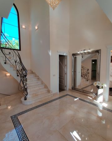 https://cdn.resales-online.com/public/87eii68kgm/properties/qbsogmbxdefdahs/w1200/15-11d12f2f454f2f5e9b981fdd8b901d51.jpg?v=1613570548