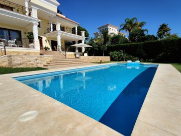 https://cdn.resales-online.com/public/87eii68kgm/properties/qbsogmbxdefdahs/w1200/3-e898b2bb2a2fdfd06d2c39894dce8316.jpg?v=1613570548