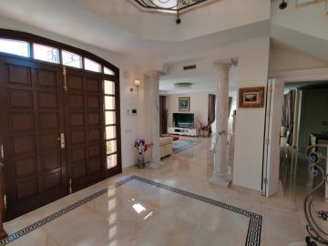 https://cdn.resales-online.com/public/87eii68kgm/properties/qbsogmbxdefdahs/w1200/6-241328e1bcc9c0d8ce1222beb6c967a8.jpg?v=1613570548