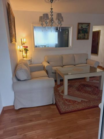 https://cdn.resales-online.com/public/hk3uso1yet/properties/f3158b50d6a211eca97d0217bc231ef4/w1200/1-7980e48d732b6fc85c14b43b94d2aa54.jpg?v=1652881062