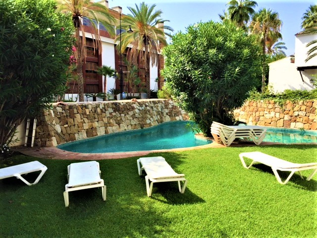 https://cdn.resales-online.com/public/heij8fn7sp/properties/88320f8afde811eca97d0217bc231ef4/w1200/1-7980e48d732b6fc85c14b43b94d2aa54.jpg?v=1657197170
