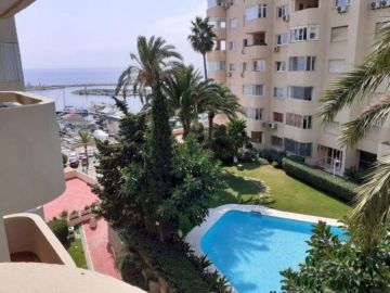 https://cdn.resales-online.com/public/7rg1k5rn6p/properties/fd6e423805a811eda97d0217bc231ef4/w1200/1-7980e48d732b6fc85c14b43b94d2aa54.jpg?v=1658218839