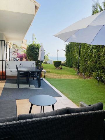 https://cdn.resales-online.com/public/ji01jy8heq/properties/219b280709a011eda97d0217bc231ef4/w1200/1-7980e48d732b6fc85c14b43b94d2aa54.jpg?v=1658486753