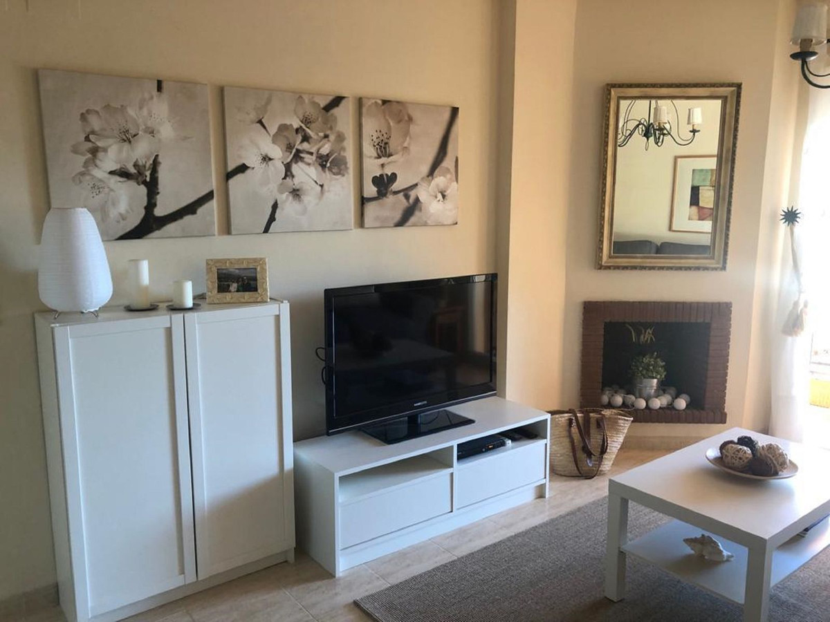 https://cdn.resales-online.com/public/s3t56dhh1i/properties/9c0c548b245611edad230217bc231ef4/w1200/1-7980e48d732b6fc85c14b43b94d2aa54.jpg?v=1661430269