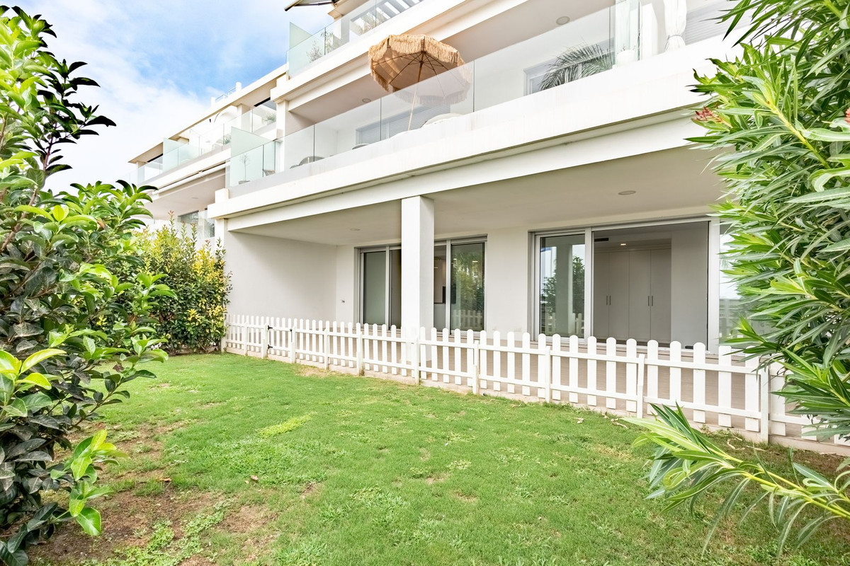 https://cdn.resales-online.com/public/l6gt8lh0v2/properties/458fffb2381211edad230217bc231ef4/w1200/1-7980e48d732b6fc85c14b43b94d2aa54.jpg?v=1663594618
