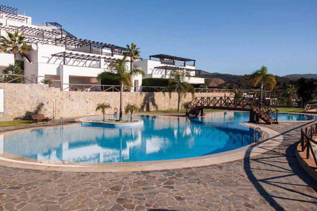 https://cdn.resales-online.com/public/ilmgg1itp5/properties/7c404df2242d11edad230217bc231ef4/w1200/1-7980e48d732b6fc85c14b43b94d2aa54.jpg?v=1661404929