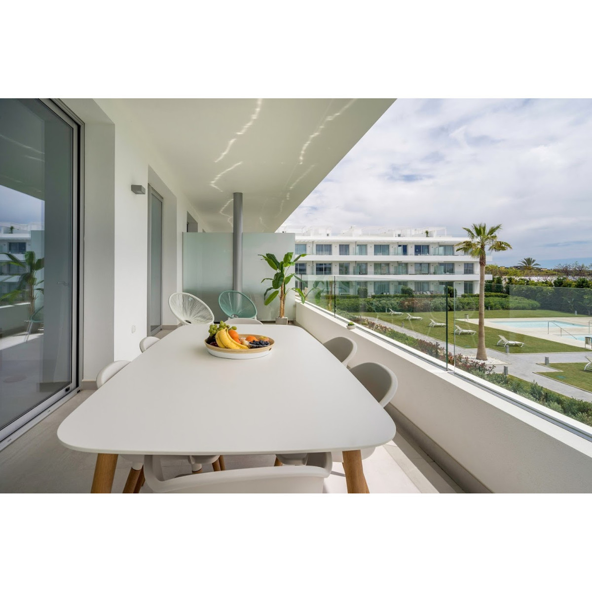 https://cdn.resales-online.com/public/tvd64zcaq6/properties/73df524a414311edad230217bc231ef4/w1200/1-7980e48d732b6fc85c14b43b94d2aa54.jpg?v=1664602948