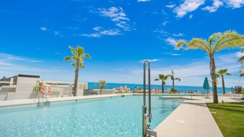 https://cdn.resales-online.com/public/moiza5thjx/properties/8a8a75ff446811ed98460217bc231ef4/w1200/1-7980e48d732b6fc85c14b43b94d2aa54.jpg?v=1664948730