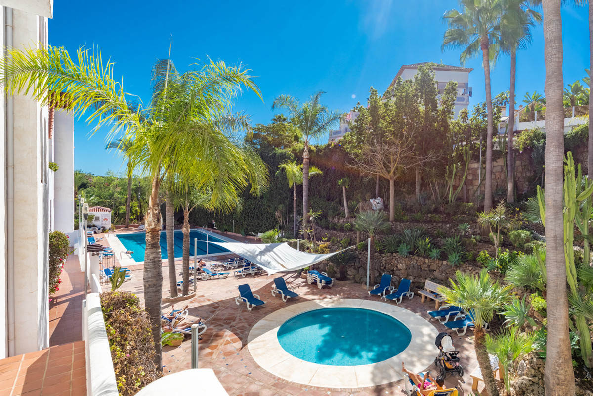 https://cdn.resales-online.com/public/v3ii8gsn5j/properties/7c36068c491f11ed98460217bc231ef4/w1200/1-7980e48d732b6fc85c14b43b94d2aa54.jpg?v=1665467109