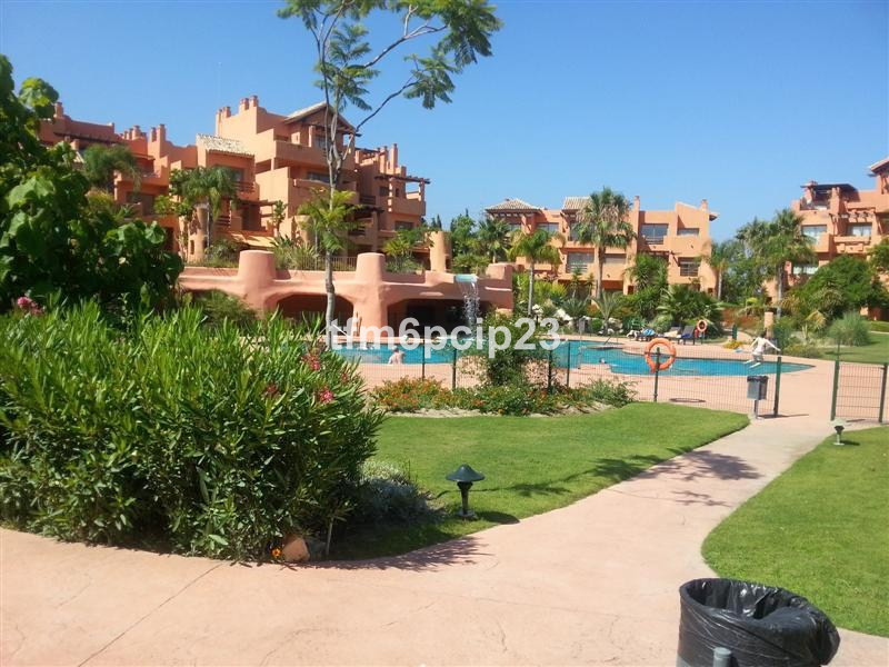 https://cdn.resales-online.com/public/tfm6pcip23/properties/f7ae99044e0311ed98460217bc231ef4/w1200/1-7980e48d732b6fc85c14b43b94d2aa54.jpg?v=1666005046