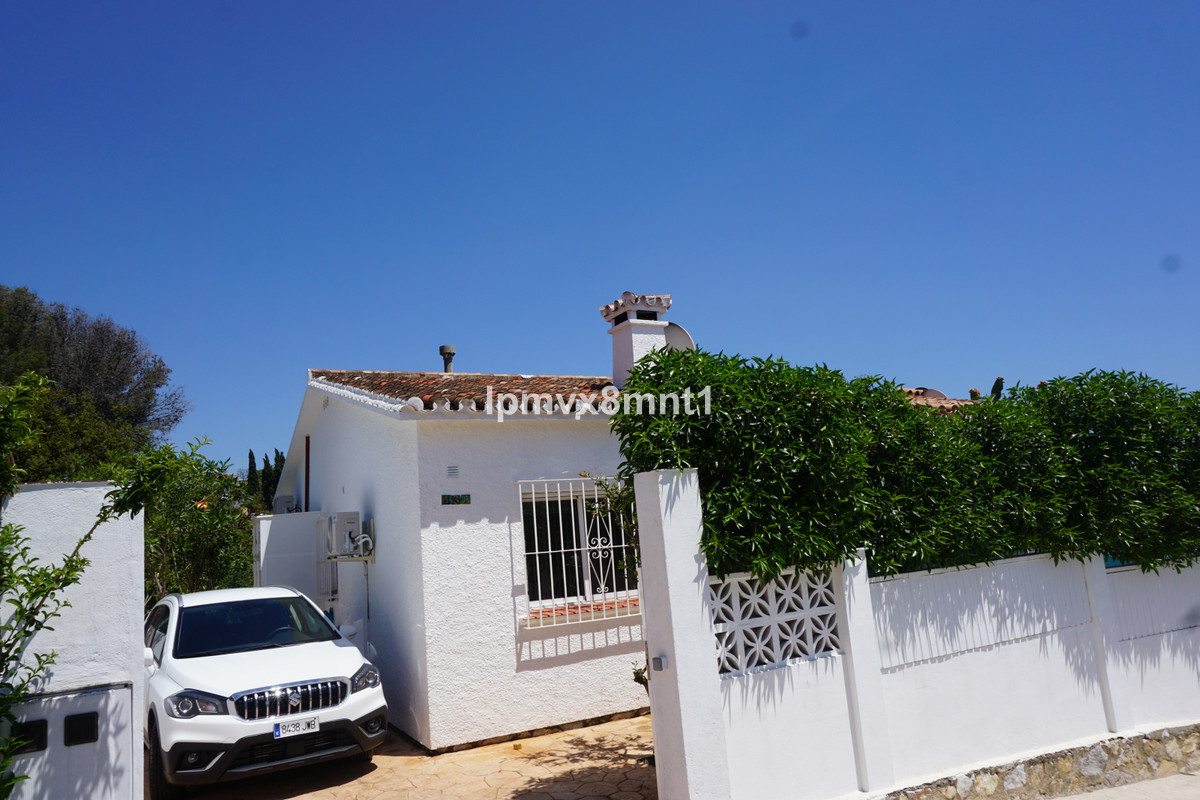 https://cdn.resales-online.com/public/lpmvx8mnt1/properties/48a84dbf566311eba13006b3c6b82ba8/w1200/1-7980e48d732b6fc85c14b43b94d2aa54.jpg?v=1656970966