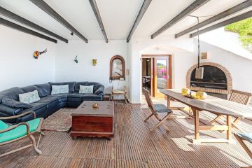 https://cdn.resales-online.com/public/199lfdjq5g/properties/61ef7107719a11ed98460217bc231ef4/w1200/10-bb915d1cb19341576dcdc994b81ab9c5.jpg?v=1670010484