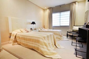 https://cdn.resales-online.com/public/nl6u2jq7nv/properties/d27c74e5c25311ed84bd0217bc231ef4/w1200/19-d0ed7da2012a09046d307c195d98e7d6.jpg?v=1678793679