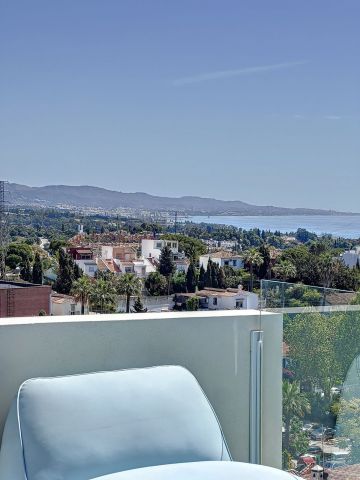 https://cdn.resales-online.com/public/25ldb8kiyd/properties/a4dd85d6e2e311edb6600217bc231ef4/w1200/14-d70dc3102c00d7be0e872dfe1c1f86d7.jpg?v=1682588355
