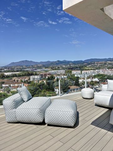 https://cdn.resales-online.com/public/25ldb8kiyd/properties/a4dd85d6e2e311edb6600217bc231ef4/w1200/38-9b9a71c4c46e127e5c6f91a74b158396.jpg?v=1682588355