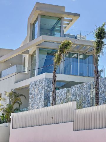 https://cdn.resales-online.com/public/25ldb8kiyd/properties/a4dd85d6e2e311edb6600217bc231ef4/w1200/8-e64a9055bba3e77ac8aca3b893cdf826.jpg?v=1682588355