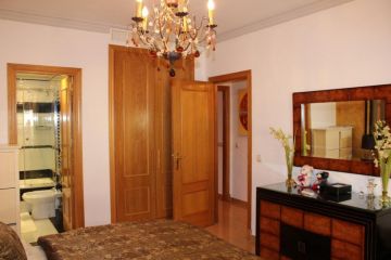 https://cdn.resales-online.com/public/7rg1k5rn6p/properties/adc4c331de7c11ed84bd0217bc231ef4/w1200/12-53013098fcab6c38b1379cd33298e050.jpg?v=1682778662