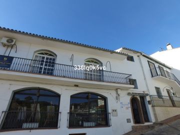 https://cdn.resales-online.com/public/336lq0k5vc/properties/bbd45cade7f811edb6600217bc231ef4/w1200/1-7980e48d732b6fc85c14b43b94d2aa54.jpg?v=1682934504