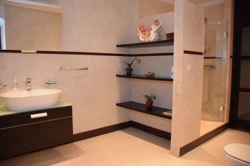 https://cdn.resales-online.com/public/2cqqjmnhjb/properties/0e7b38c3ed8911edb6600217bc231ef4/w1200/21-2c707e7c511429b4f8ec4ee5f221ddb6.jpg?v=1683544442