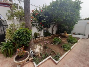 https://cdn.resales-online.com/public/b73t68n0nn/properties/4f343902ed9311edb6600217bc231ef4/w1200/4-c23c0f86247804fa50226aecd8b0b2c8.jpg?v=1684259296