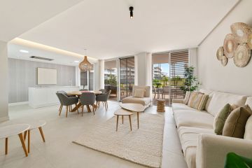 https://cdn.resales-online.com/public/mj02ds57jc/properties/69a0c766fae611edb6600217bc231ef4/w1200/4-c23c0f86247804fa50226aecd8b0b2c8.jpg?v=1685014419