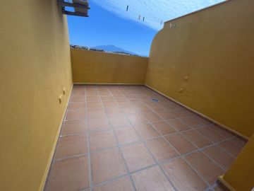 https://cdn.resales-online.com/public/t2k3jmpl4k/properties/2d04917e046511eeb6600217bc231ef4/w1200/4-c23c0f86247804fa50226aecd8b0b2c8.jpg?v=1686068831