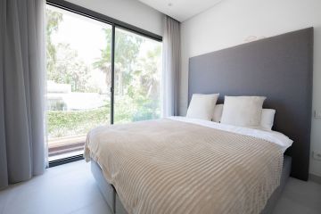 https://cdn.resales-online.com/public/x1ahv6wm6l/properties/89a7032c04ac11eeb6600217bc231ef4/w1200/15-11d12f2f454f2f5e9b981fdd8b901d51.jpg?v=1687031699