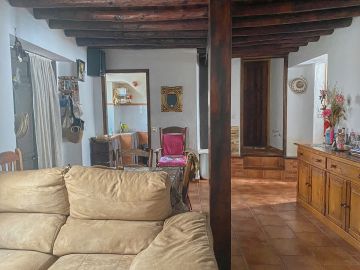 https://cdn.resales-online.com/public/2clagkpr0e/properties/ed0b97f41a3d11eea7b50217bc231ef4/w1200/4-c23c0f86247804fa50226aecd8b0b2c8.jpg?v=1688459976