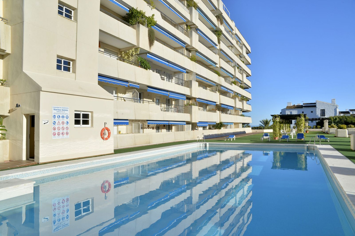 https://cdn.resales-online.com/public/cd9pzuj89n/properties/d4fc5b455d0711ed98460217bc231ef4/w1200/1-7980e48d732b6fc85c14b43b94d2aa54.jpg?v=1667819592