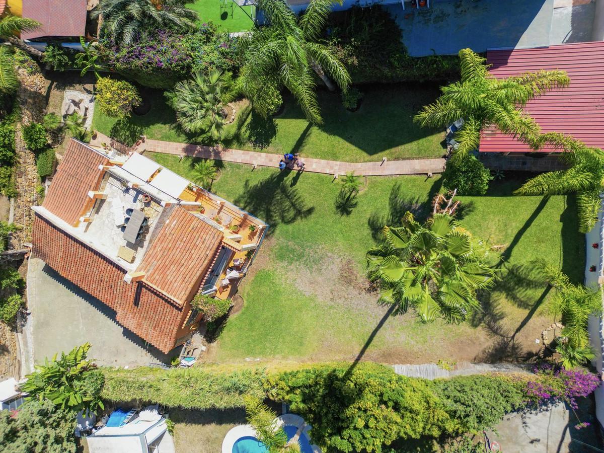https://cdn.resales-online.com/public/109kmoi1a6/properties/40e0ddafcb2811ee8efd0217bc231ef4/w1200/1-7980e48d732b6fc85c14b43b94d2aa54.jpg?v=1707912618