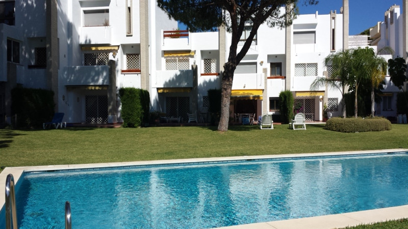 https://cdn.resales-online.com/public/7i68p4bai0/properties/vmmyztvwptovtnq/w1200/1-7980e48d732b6fc85c14b43b94d2aa54.jpg?v=1694980820