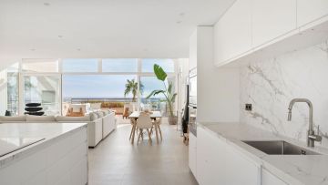 https://cdn.resales-online.com/public/wzh084gdt9/properties/e3c998f38bc011ef84cf0217bc231ef4/w1200/12-53013098fcab6c38b1379cd33298e050.jpg?v=1729672432