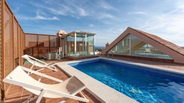 https://cdn.resales-online.com/public/wzh084gdt9/properties/e3c998f38bc011ef84cf0217bc231ef4/w1200/32-e7f90ea5feef5e01d64d74d6b6d8a834.jpg?v=1729672432