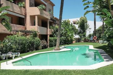 https://cdn.resales-online.com/public/kj4s0e6mui/properties/49b4da9ba81011ef84cf0217bc231ef4/w1200/1-7980e48d732b6fc85c14b43b94d2aa54.jpg?v=1732206554