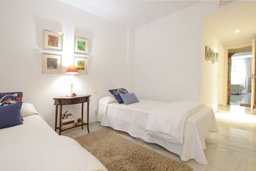 https://cdn.resales-online.com/public/kj4s0e6mui/properties/49b4da9ba81011ef84cf0217bc231ef4/w1200/4-c23c0f86247804fa50226aecd8b0b2c8.jpg?v=1732206554