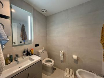 https://cdn.resales-online.com/public/4qs7qt41py/properties/0897f2d3a8eb11ef84cf0217bc231ef4/w1200/23-79897b85162c6a486c7a4d1eb46924dd.jpg?v=1732295758