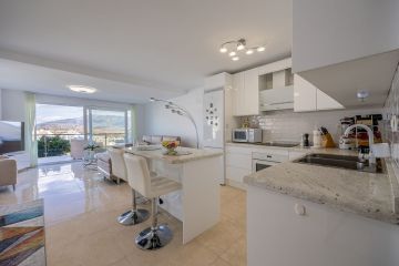 https://cdn.resales-online.com/public/109kmoi1a6/properties/b986a972a8c711ef84cf0217bc231ef4/w1200/19-d0ed7da2012a09046d307c195d98e7d6.jpg?v=1732280380