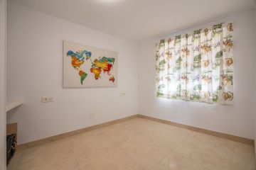 https://cdn.resales-online.com/public/109kmoi1a6/properties/b986a972a8c711ef84cf0217bc231ef4/w1200/25-45e7a00e8ada30030040e20a35fbccfd.jpg?v=1732280380