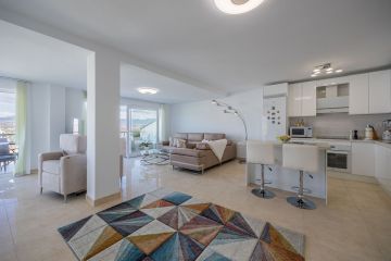 https://cdn.resales-online.com/public/109kmoi1a6/properties/b986a972a8c711ef84cf0217bc231ef4/w1200/4-c23c0f86247804fa50226aecd8b0b2c8.jpg?v=1732280380