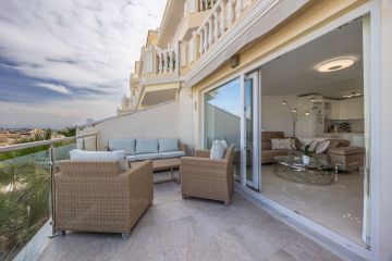 https://cdn.resales-online.com/public/109kmoi1a6/properties/b986a972a8c711ef84cf0217bc231ef4/w1200/42-3aa90f523689fc5a59d5d37badfe1b6f.jpg?v=1732280380