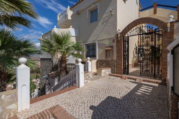 https://cdn.resales-online.com/public/109kmoi1a6/properties/b986a972a8c711ef84cf0217bc231ef4/w1200/57-55cd4b06d752ba6702add315b86f7c65.jpg?v=1732280380