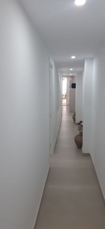 https://cdn.resales-online.com/public/2clagkpr0e/properties/aeea2a1fab3611ef84cf0217bc231ef4/w1200/30-5e8634ec9576c9ad4825a6dec5b5d375.jpg?v=1732549236