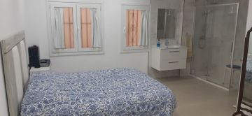https://cdn.resales-online.com/public/2clagkpr0e/properties/aeea2a1fab3611ef84cf0217bc231ef4/w1200/9-467d0cee5b725f3ef65f102a0c2e69c0.jpg?v=1732549236
