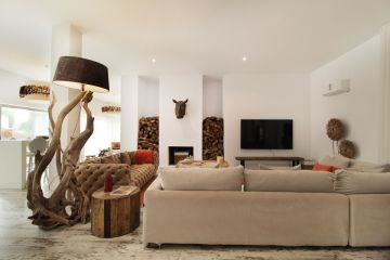 https://cdn.resales-online.com/public/nl6u2jq7nv/properties/8c33d6a9abef11ef84cf0217bc231ef4/w1200/21-2c707e7c511429b4f8ec4ee5f221ddb6.jpg?v=1732798857