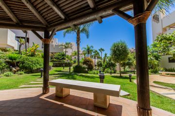 https://cdn.resales-online.com/public/2clagkpr0e/properties/0f7e3380ab4311ef84cf0217bc231ef4/w1200/31-5e8b9eb86a2d455eeaf43a7bbf3ccd12.jpg?v=1732552885