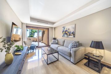 https://cdn.resales-online.com/public/2clagkpr0e/properties/0f7e3380ab4311ef84cf0217bc231ef4/w1200/4-c23c0f86247804fa50226aecd8b0b2c8.jpg?v=1732552885