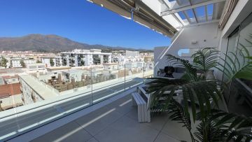 https://cdn.resales-online.com/public/gj2trnzxds/properties/ff01c93ead6611ef84cf0217bc231ef4/w1200/21-2c707e7c511429b4f8ec4ee5f221ddb6.jpg?v=1732787935