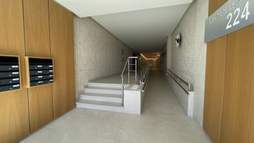 https://cdn.resales-online.com/public/gj2trnzxds/properties/ff01c93ead6611ef84cf0217bc231ef4/w1200/23-79897b85162c6a486c7a4d1eb46924dd.jpg?v=1732787935