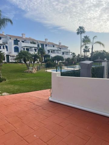 https://cdn.resales-online.com/public/vj79r8sgv9/properties/4318d3c8b09c11ef84cf0217bc231ef4/w1200/11-20939a0134ad724a8cb2a801094d15a4.jpg?v=1733145402